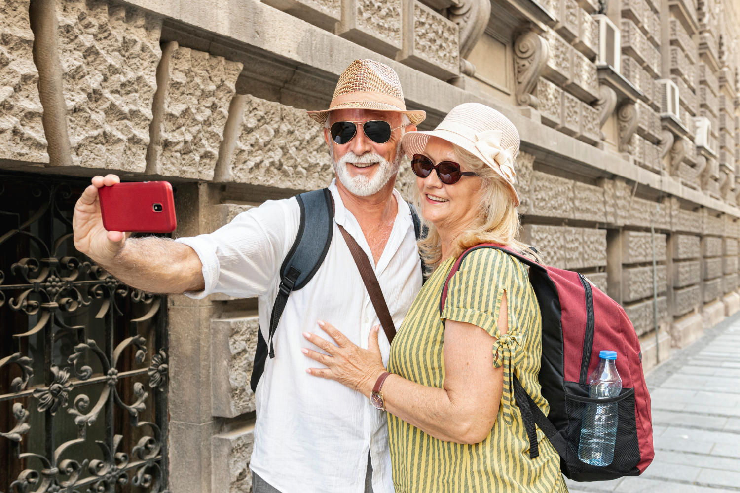 Traveling Tips for Seniors: What You Need to Know for a Safe and Happy Journey